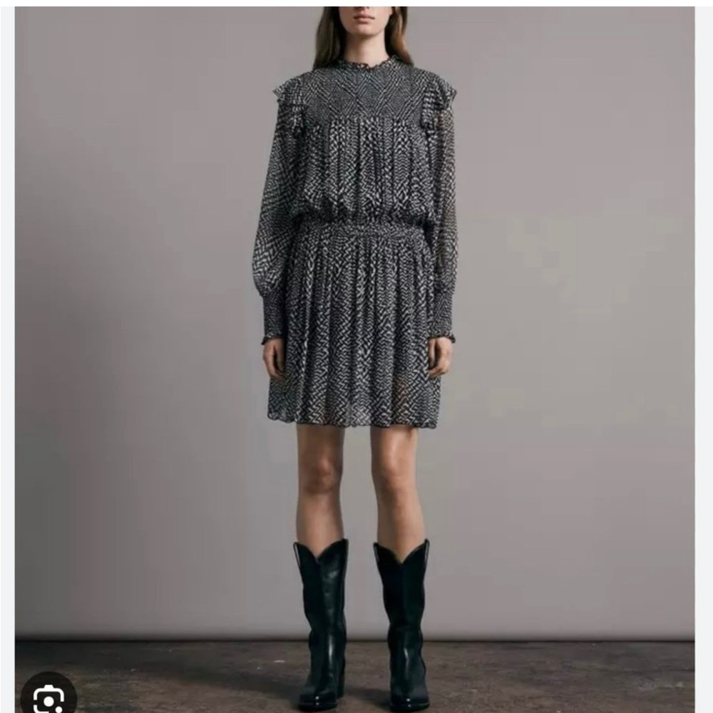 RAG & BONE
Fawn Geometric SILK Blend Mini Dress
New with Tag